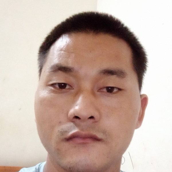 赵四点的照片