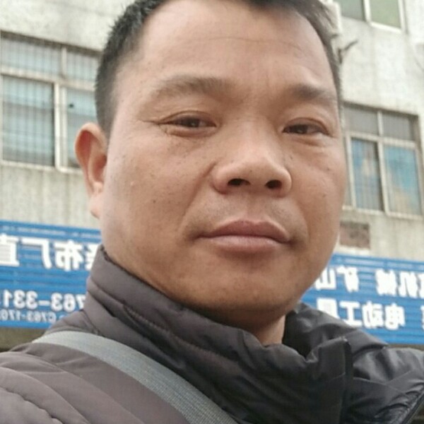 朱和兴的照片