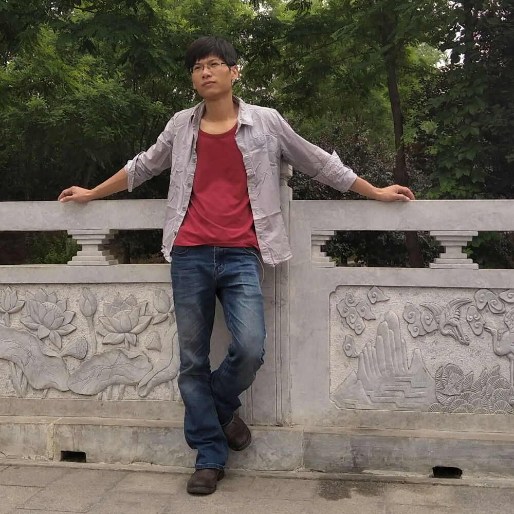 宇航海的照片