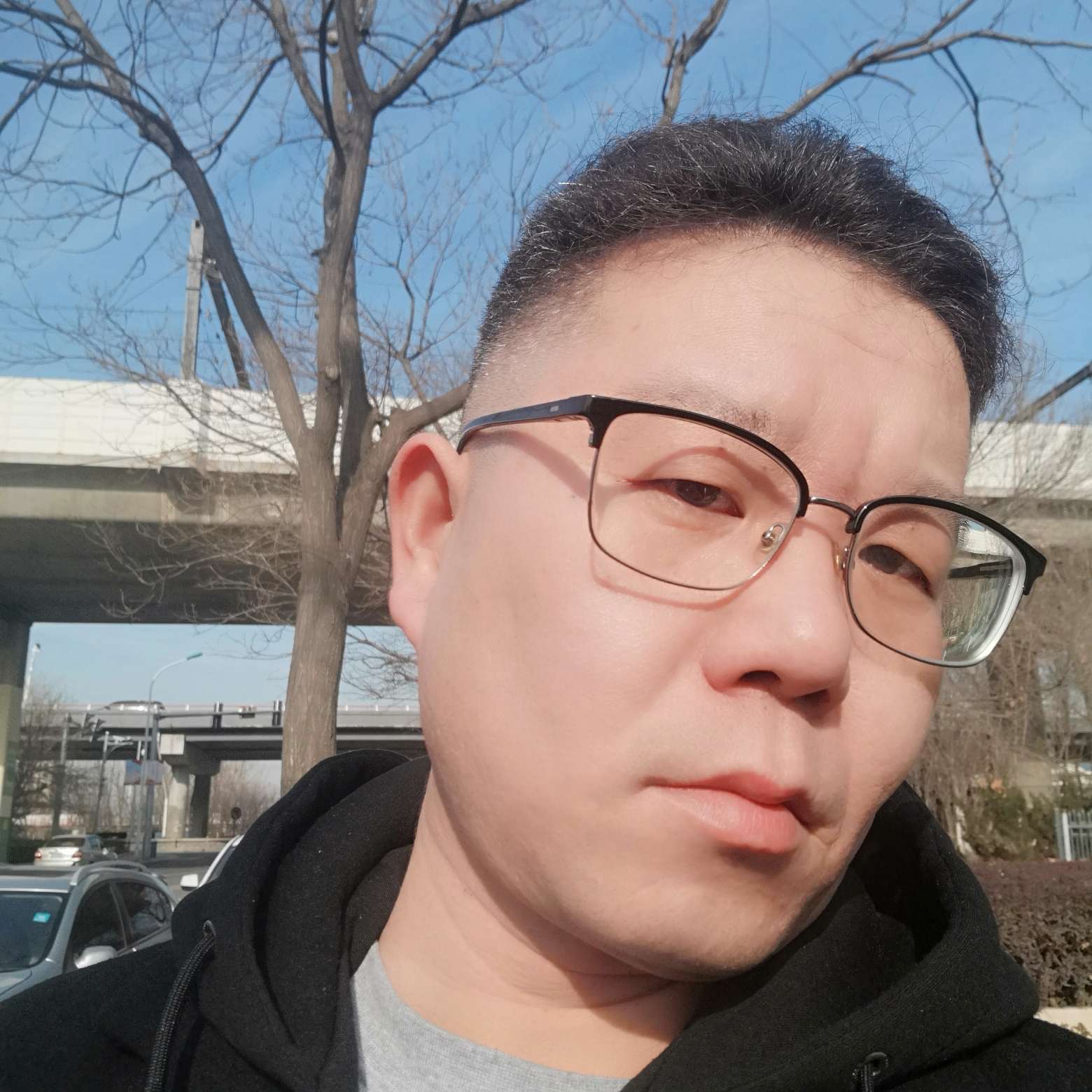 外套相许暧昧的照片