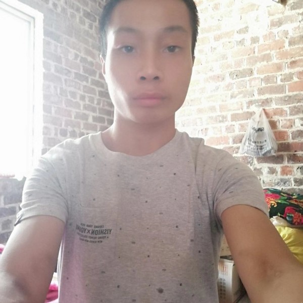 魔幻深拥啤酒的照片
