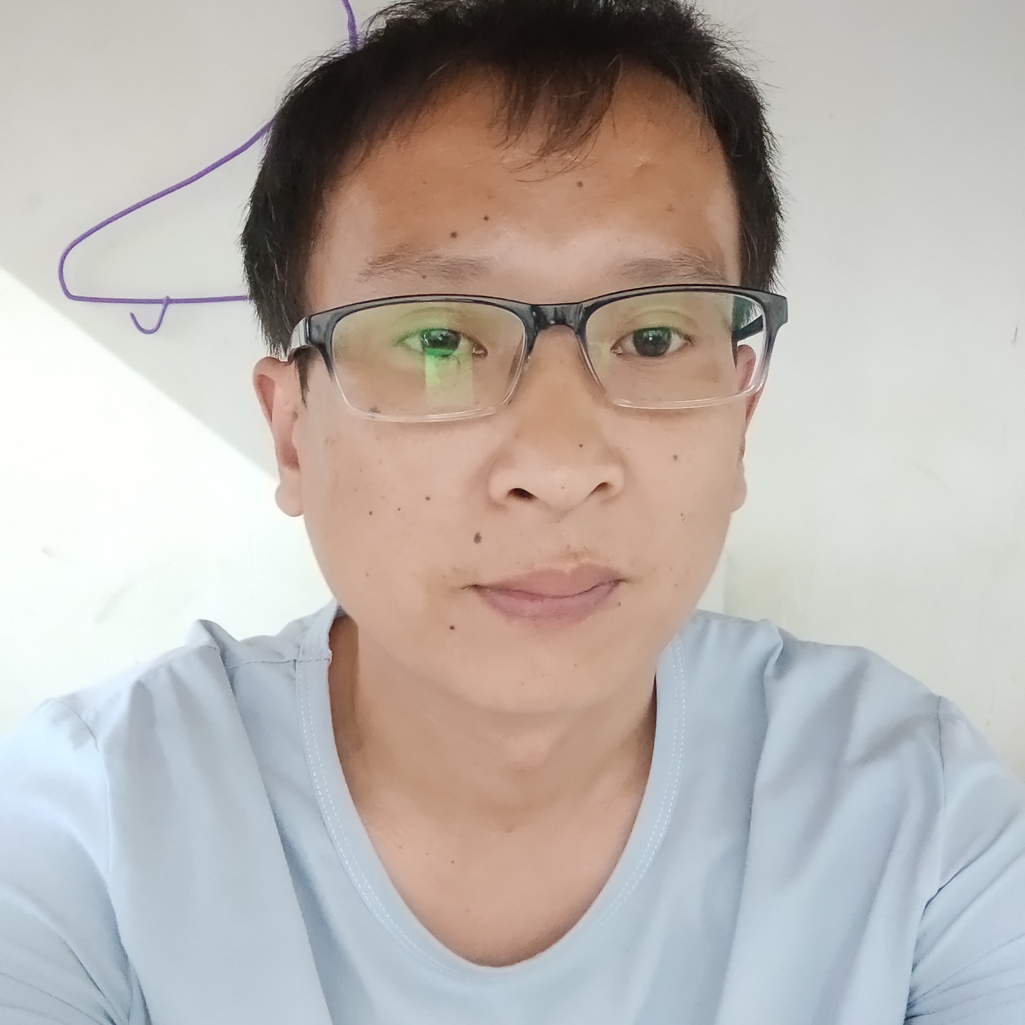 谁苦恋如梦的照片