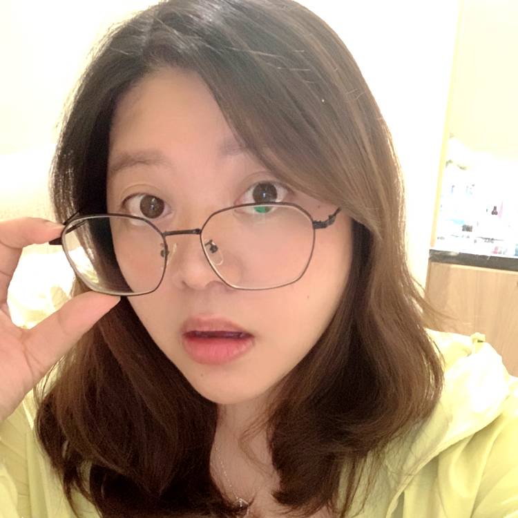 Mai217的照片