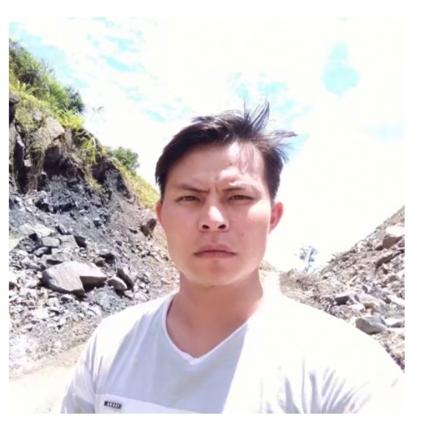 小土豆回眸年轻的照片