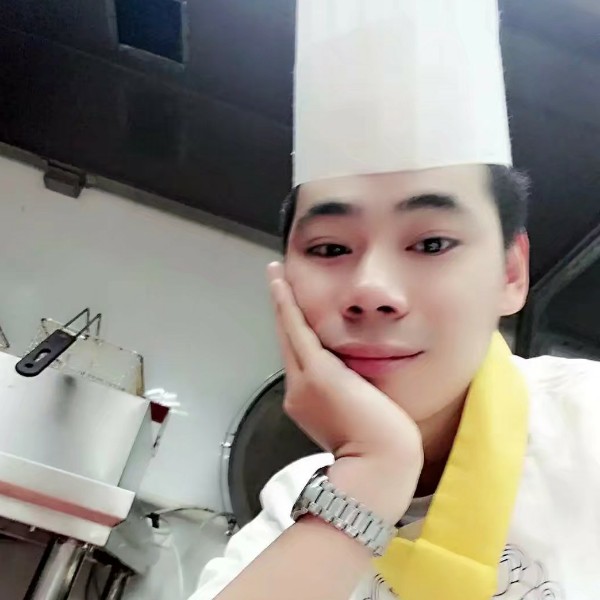 背后醉梦的照片