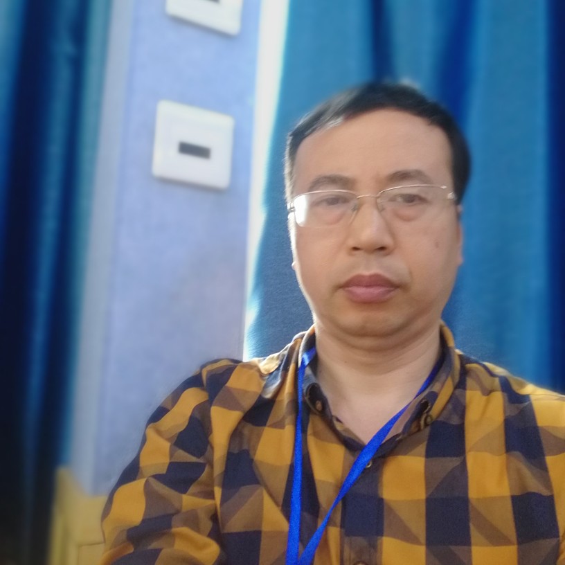 湛东亮的照片