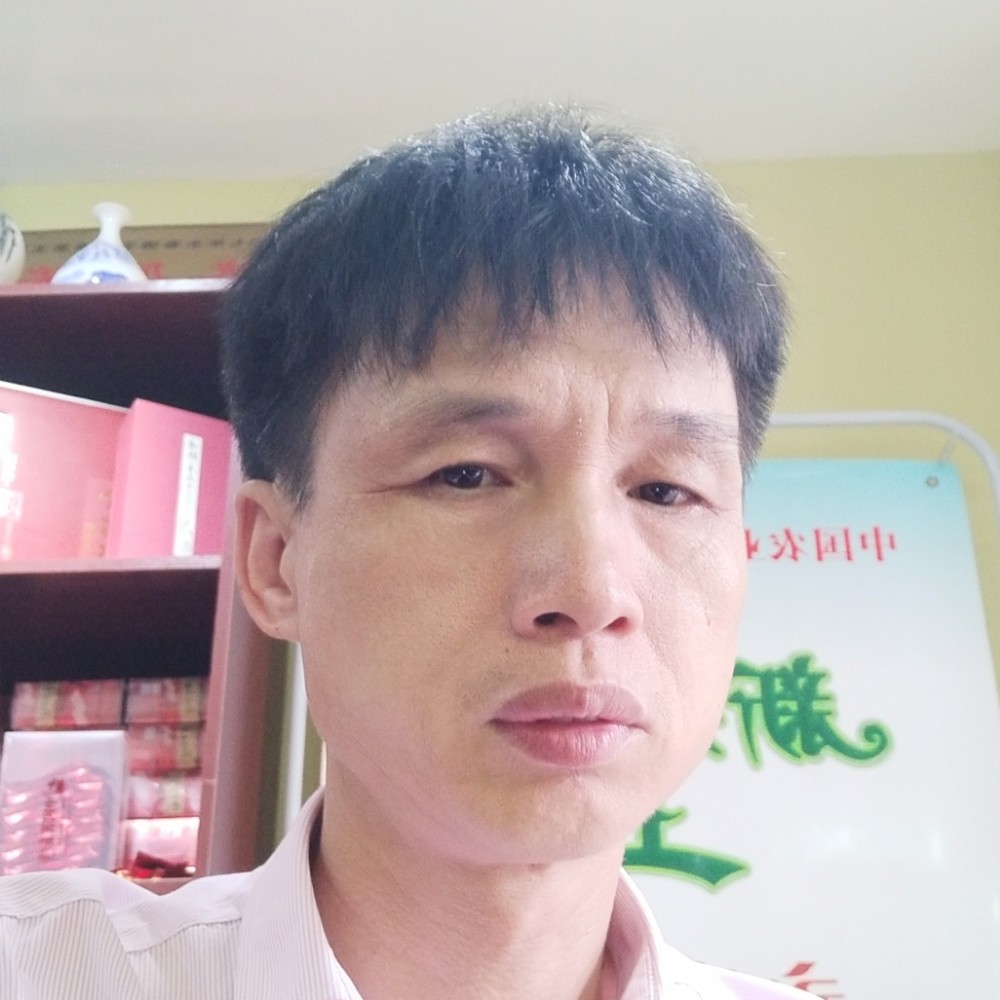 红玫瑰曾经的照片