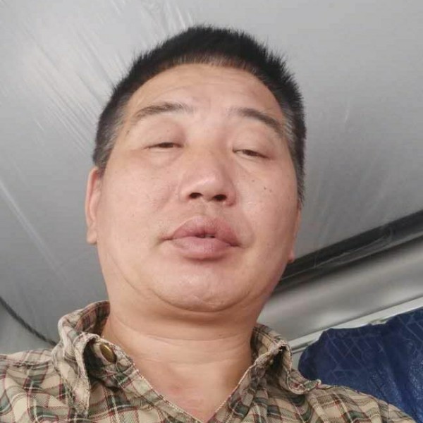傻傻迎小蝴蝶的照片