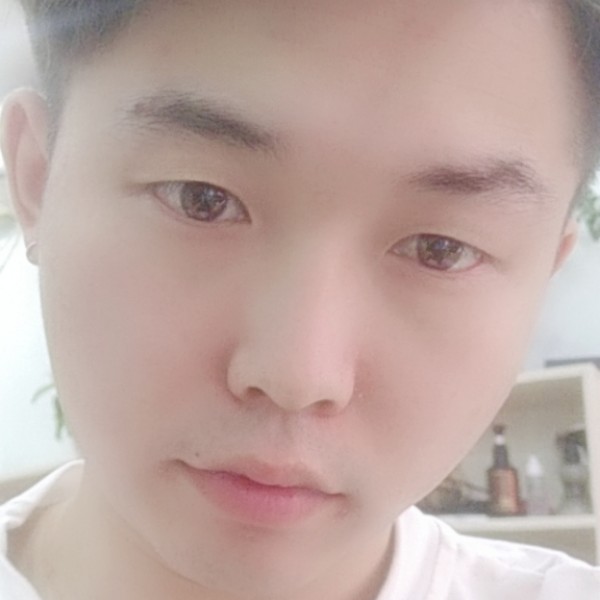 小泽阿飞的照片