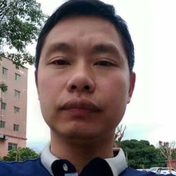 阿德`的照片
