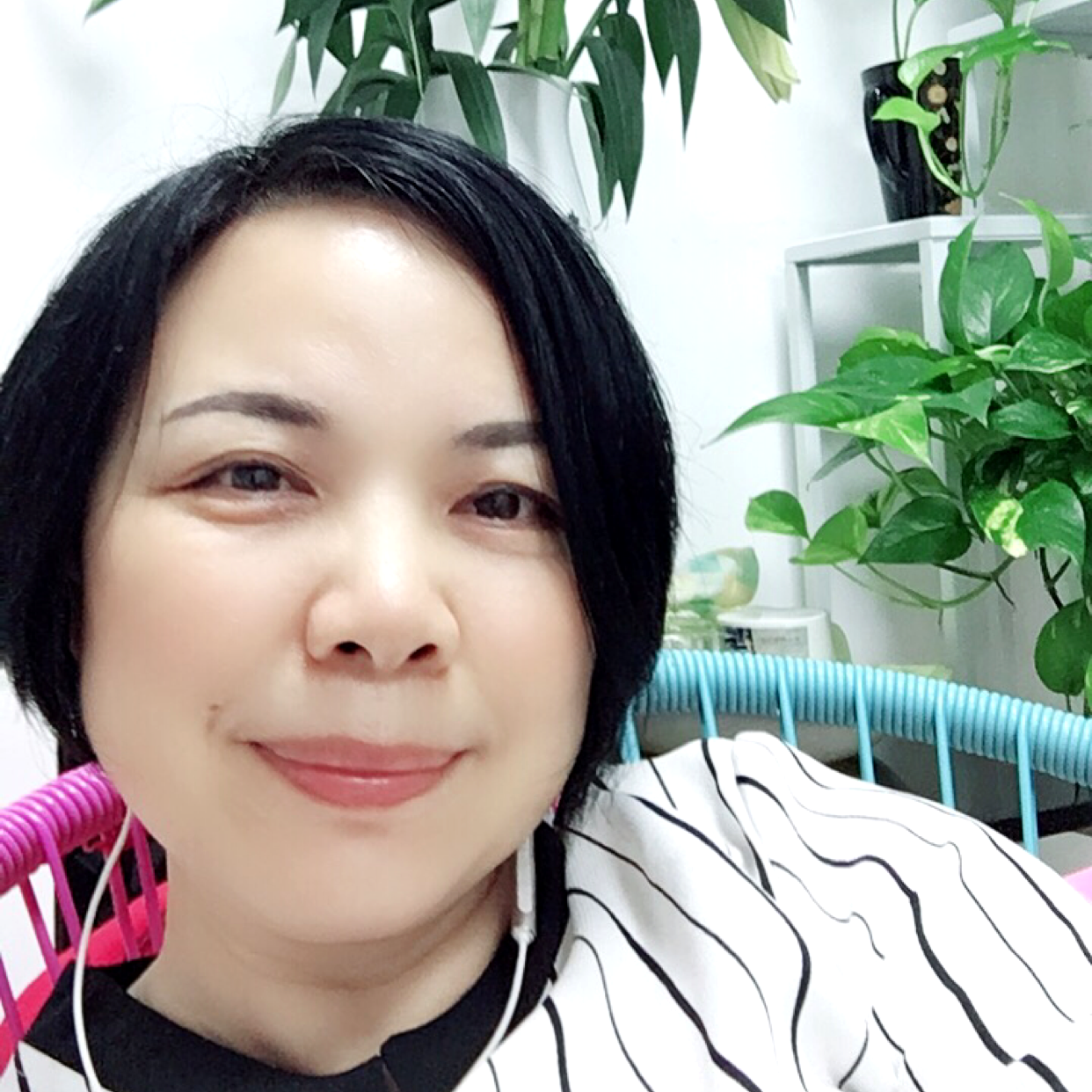 眼睛深拥错落的照片
