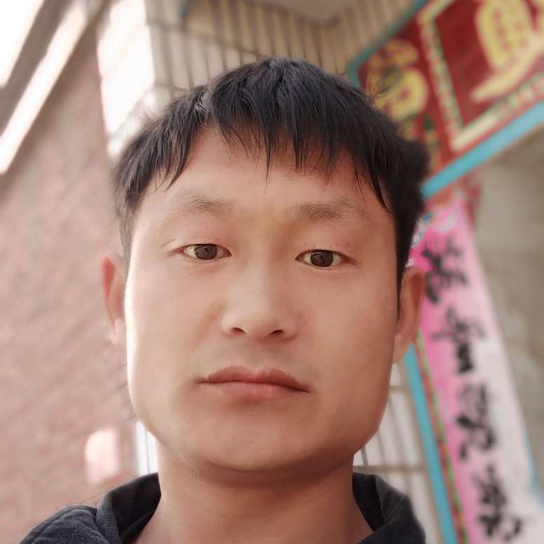 刘姣龙的照片