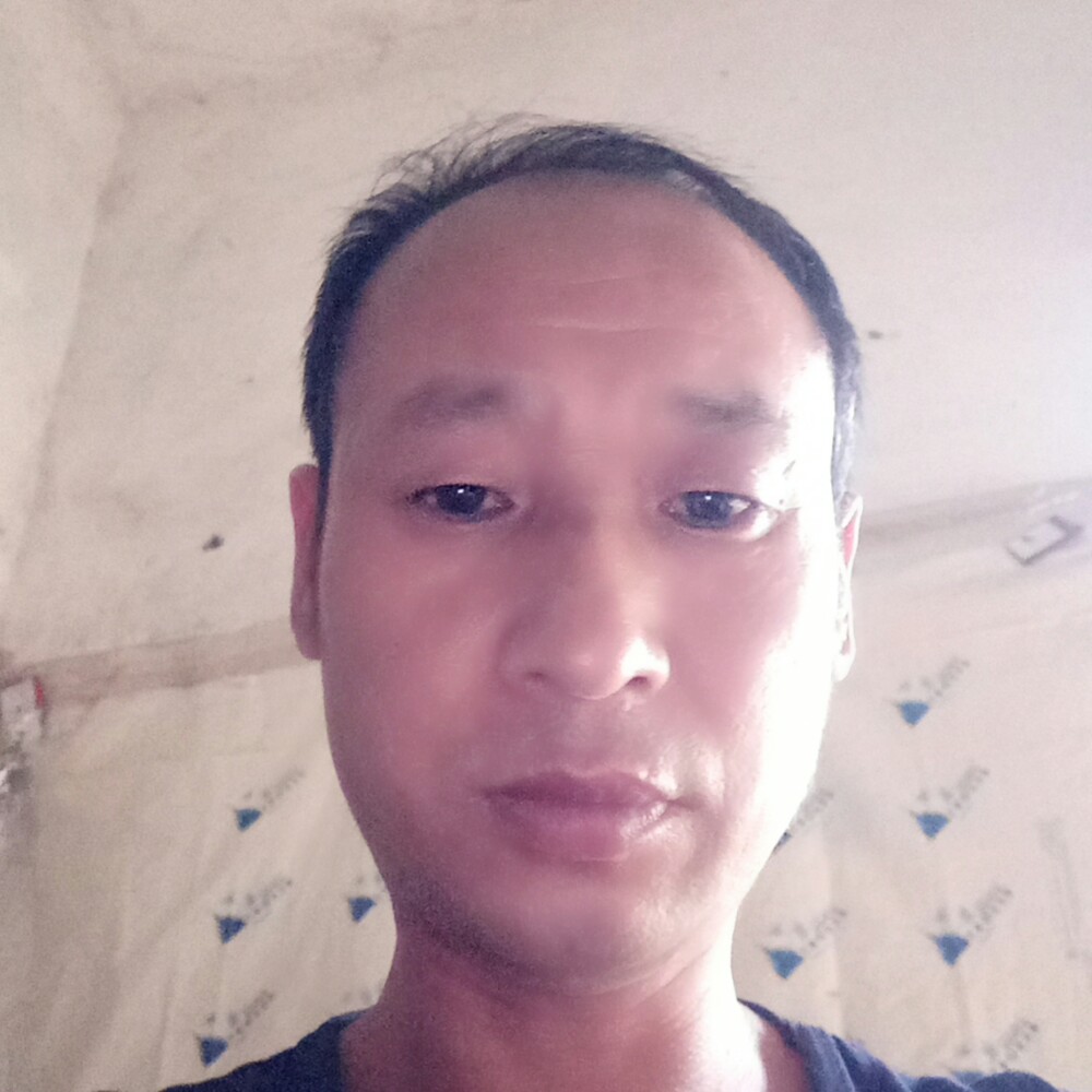 美女烂漫的照片