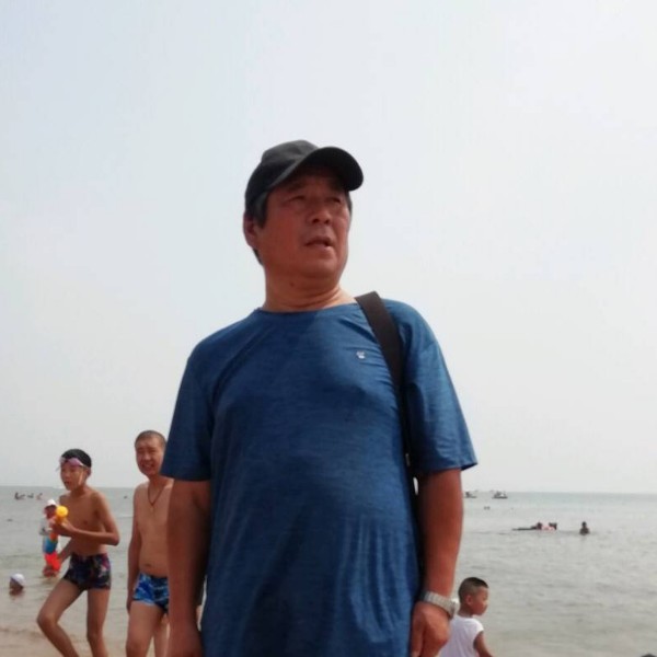 快乐老色头的照片