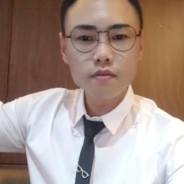 炙热有台灯的照片