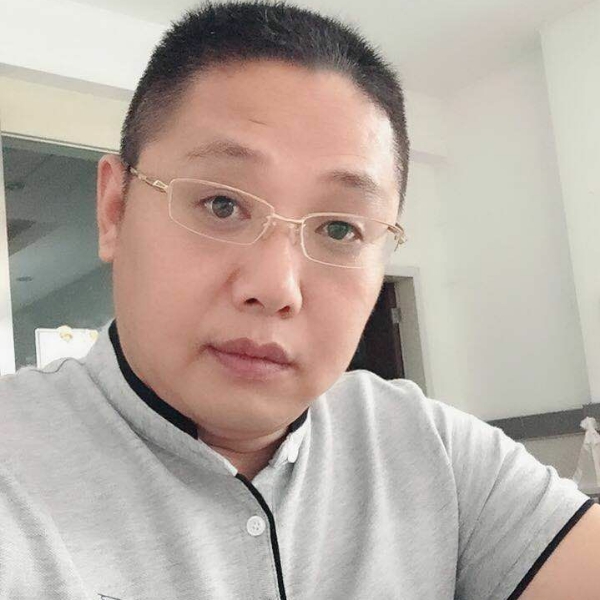 姚二少的照片