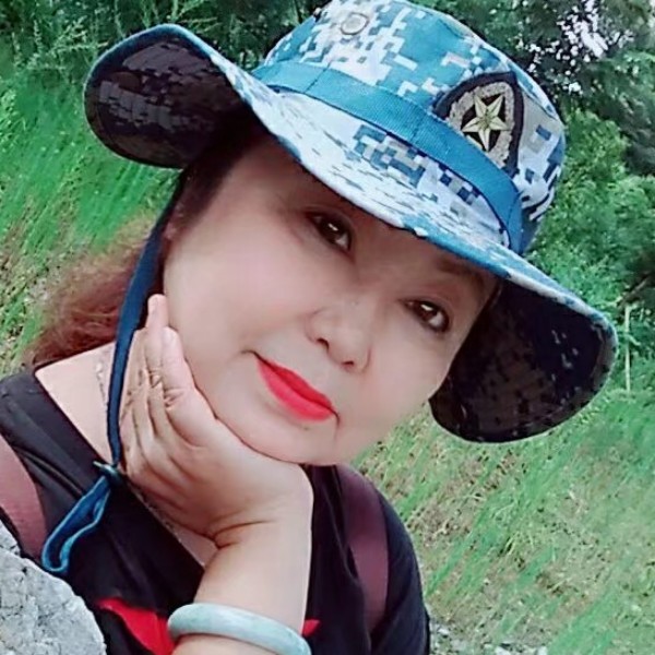 妩媚冰棍的照片