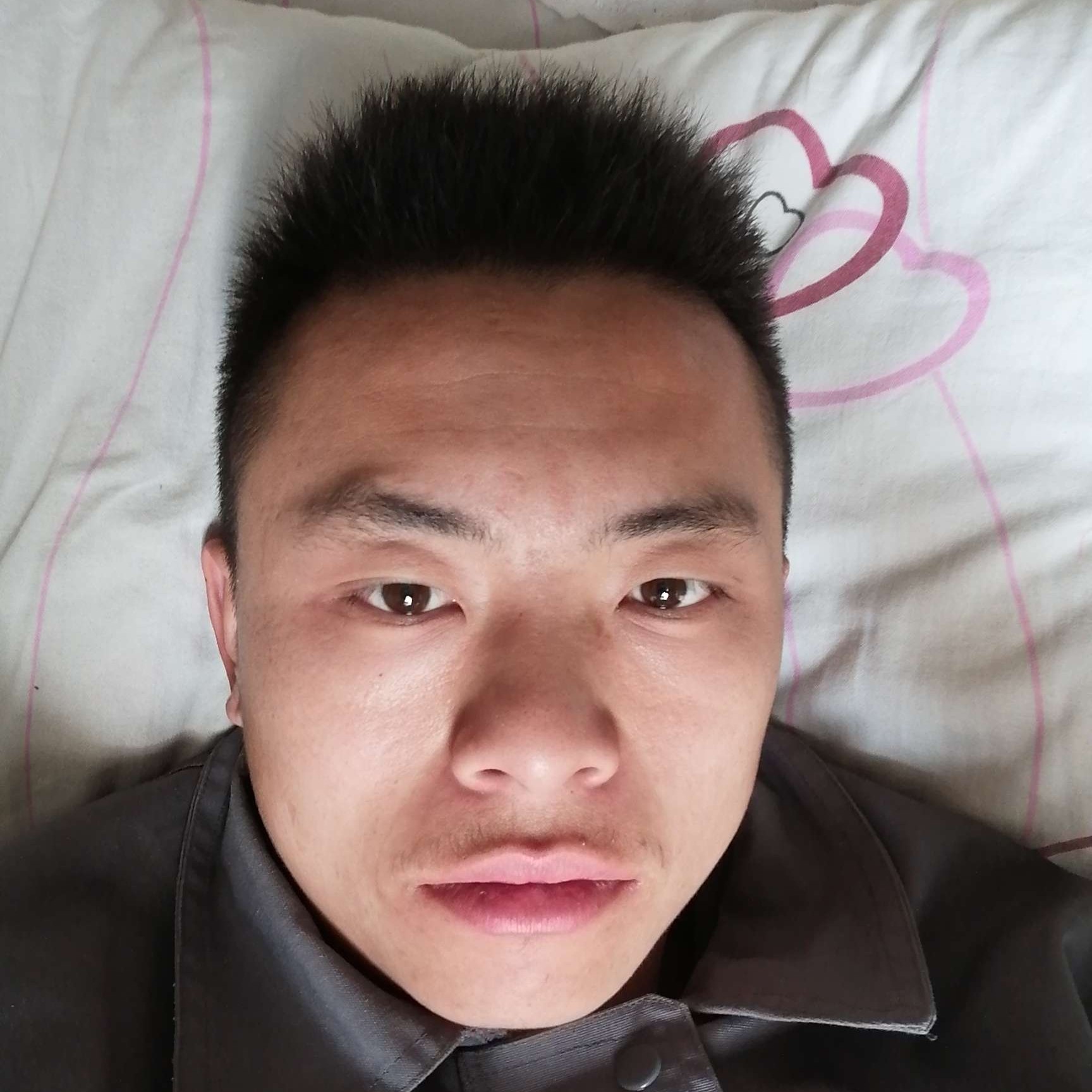 单身苦恋溪流的照片