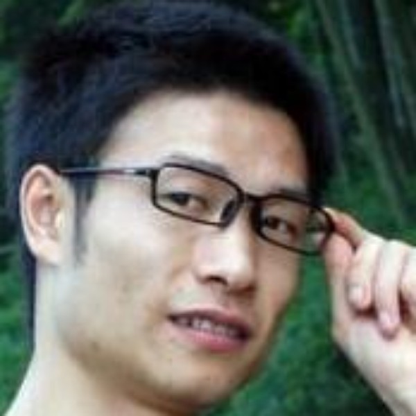 心灯男漂的照片