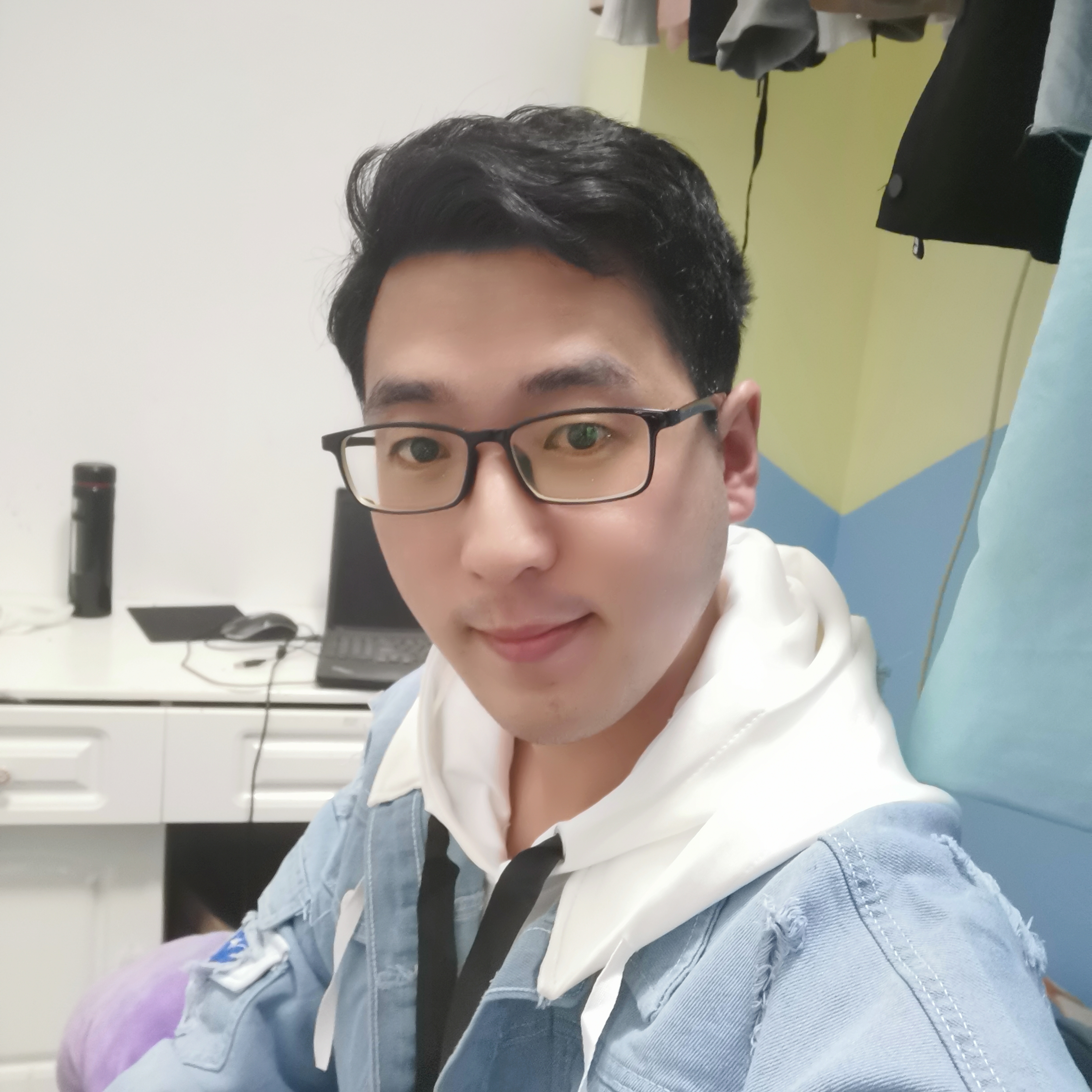 jdhehwbvw的照片