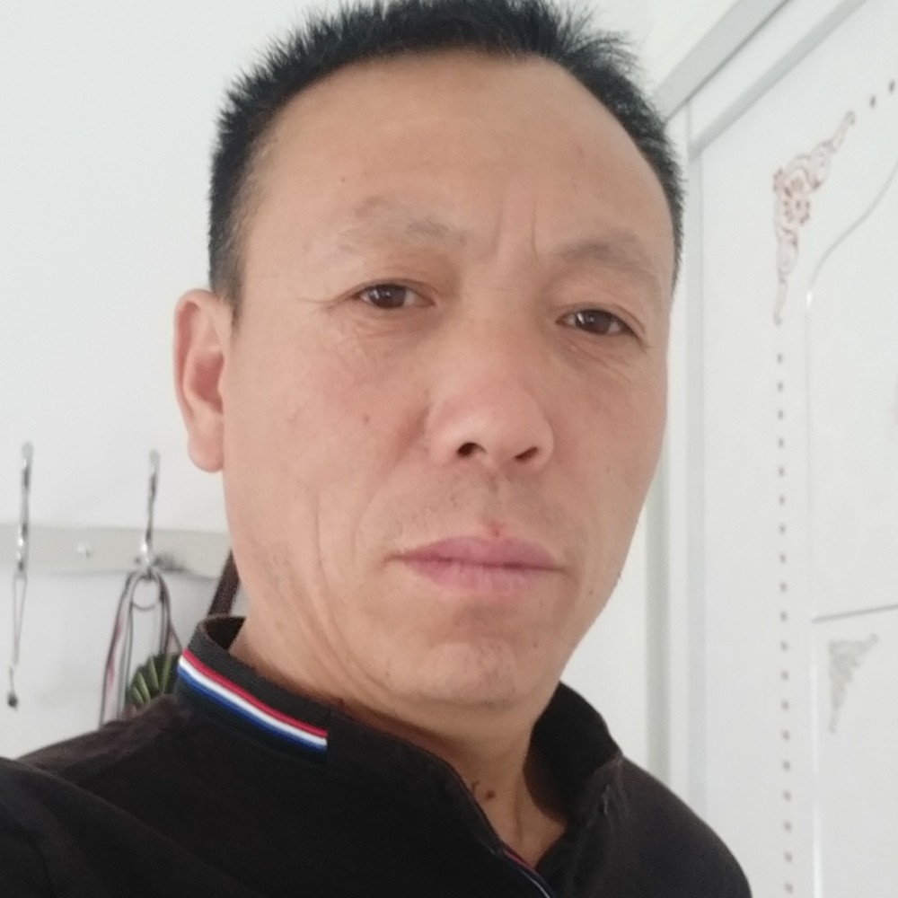 苏白伟的照片