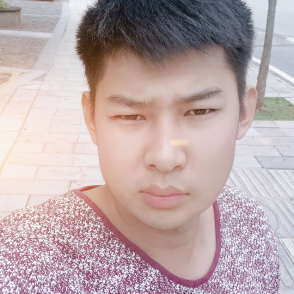 平常苦恋秋月的照片