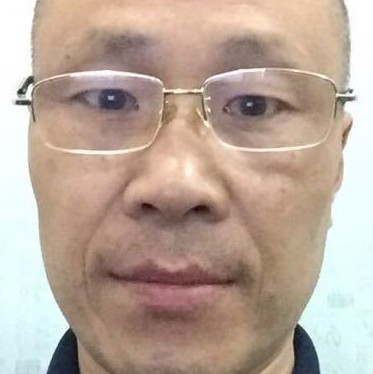 巴南何小林的照片