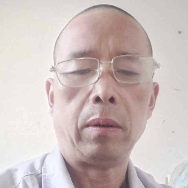 浮光闻忐忑的照片