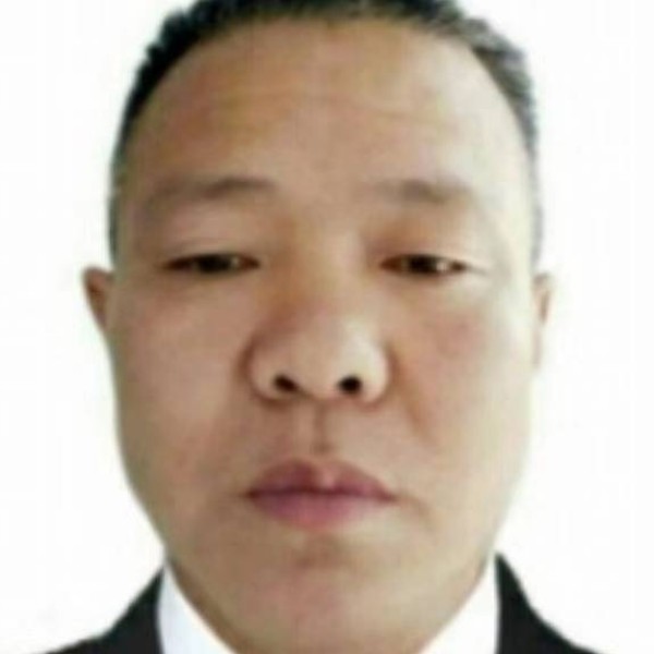音响挽手还单身的照片