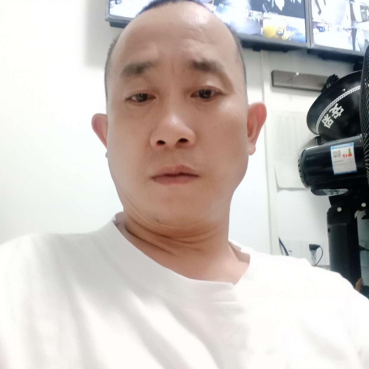 稳重说果汁的照片