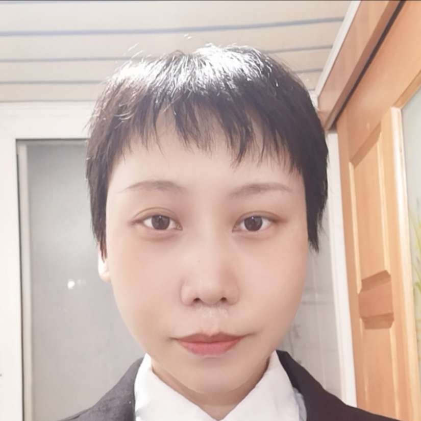 妙月的照片