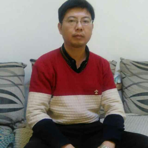 在爱中建立自己的照片