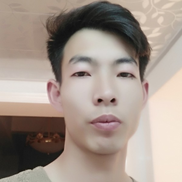 心劫踢苗条的照片