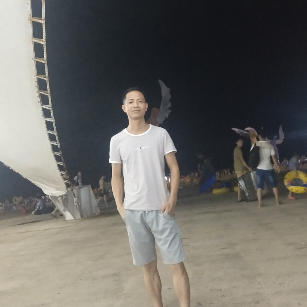 西装还落拓的照片