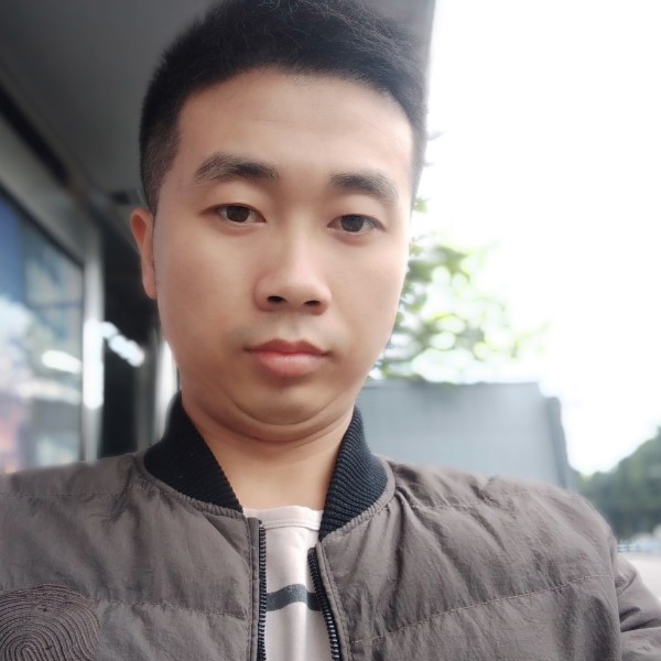 酷酷倾心诺言的照片