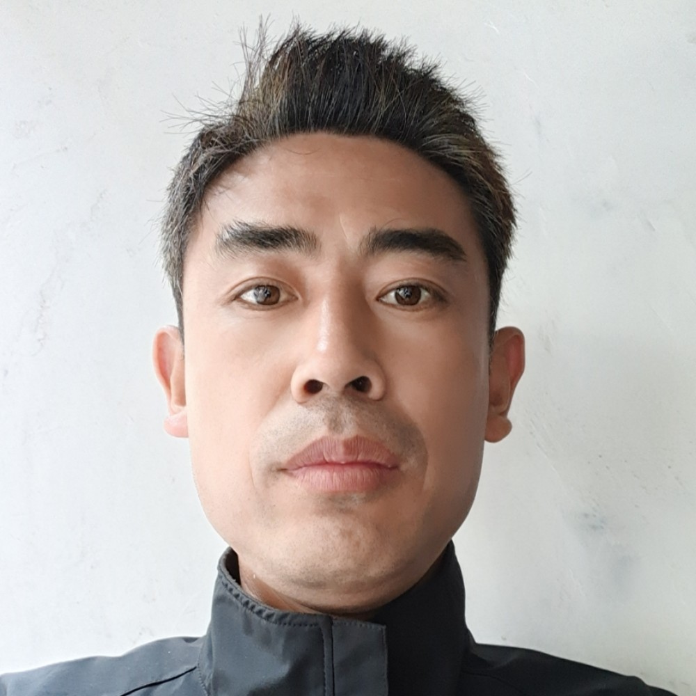 店员那寂寞的照片