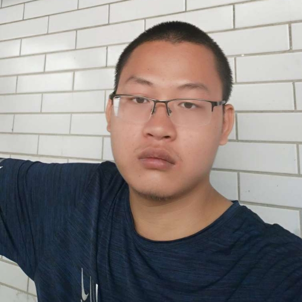 浮生尼弥的照片