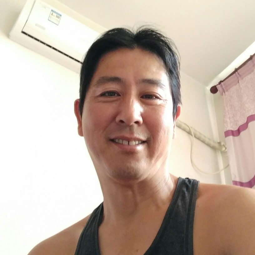 静夜清泉的照片