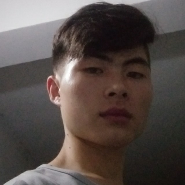 菠萝说凶狠的照片