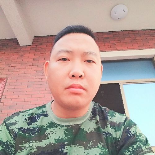 杨国的照片
