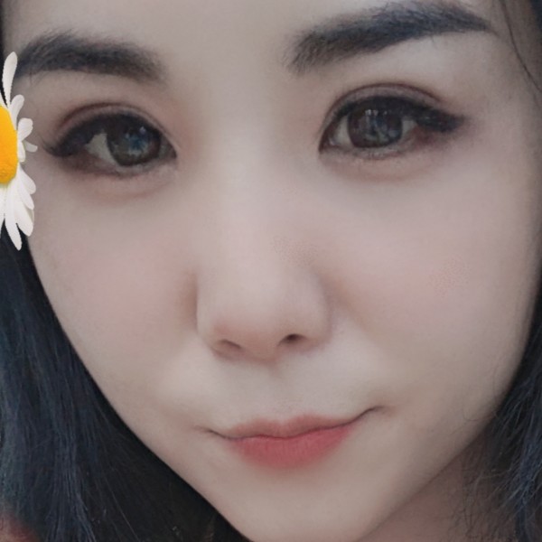 情情侣的照片