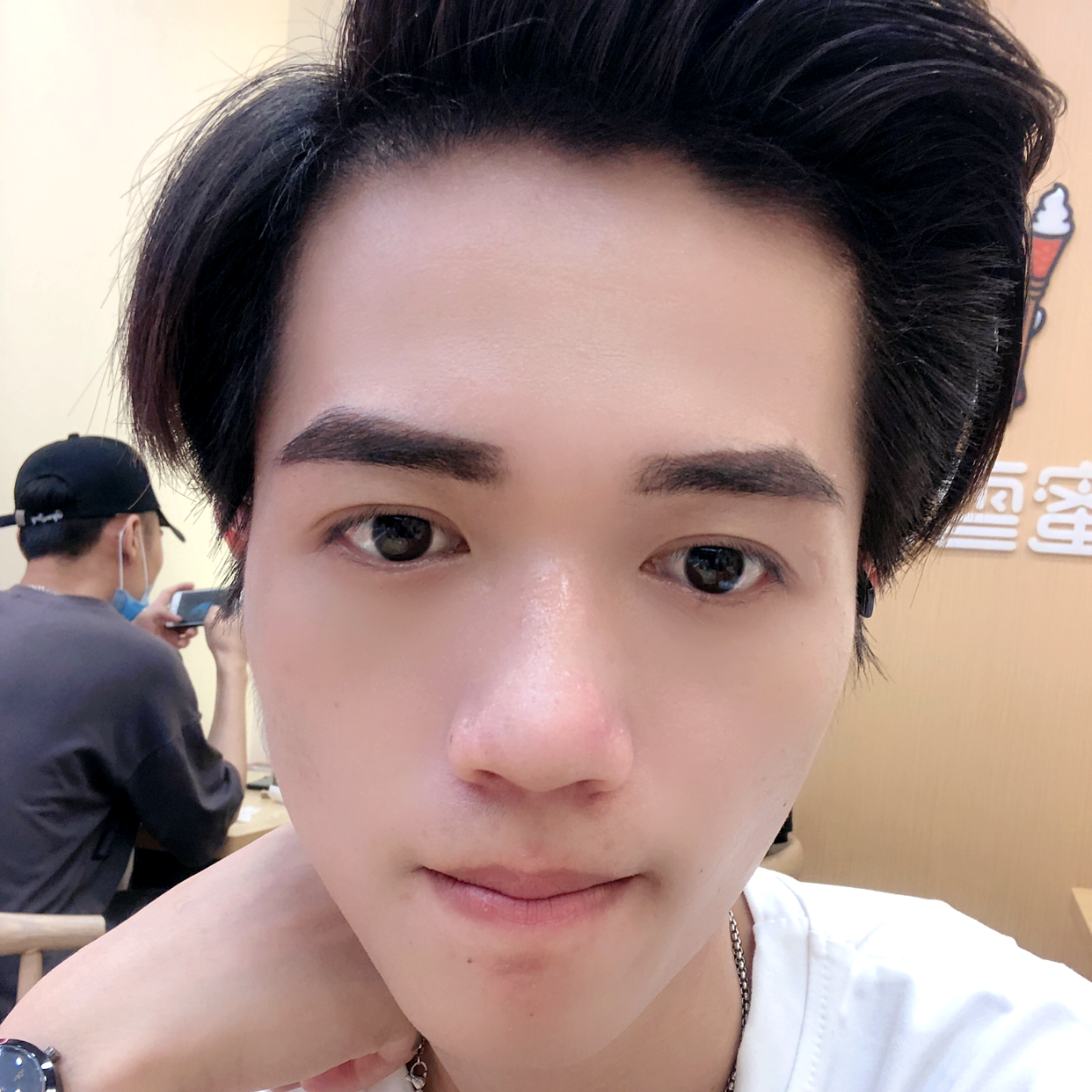 满意爱恋黑裤的照片