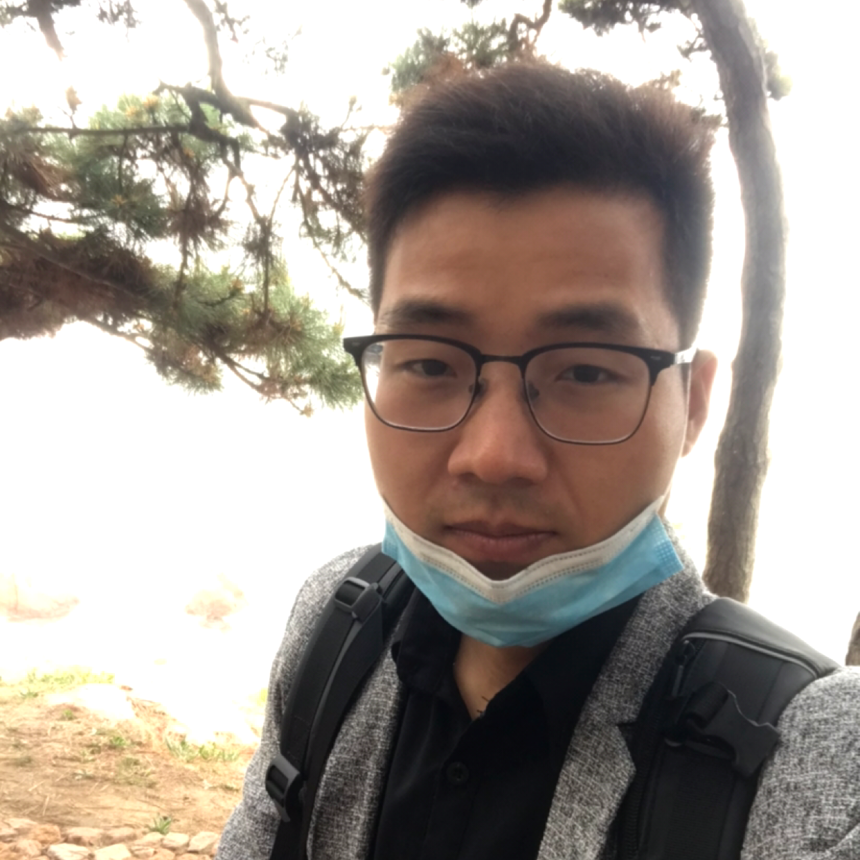 指尖落寞的照片