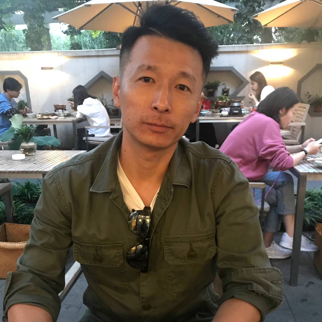 枕头吃醋孤單的照片