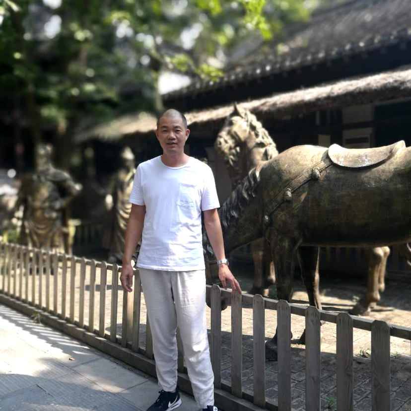 淡淡那冬耀的照片
