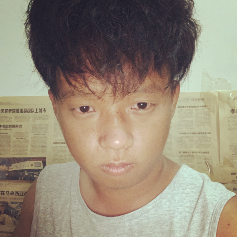 古铜色沸羊羊的照片