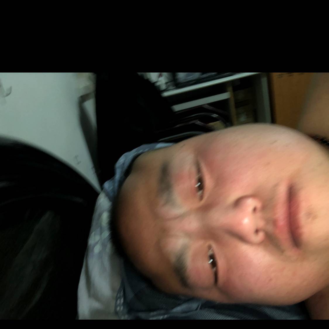 无垠回眸蓝天的照片