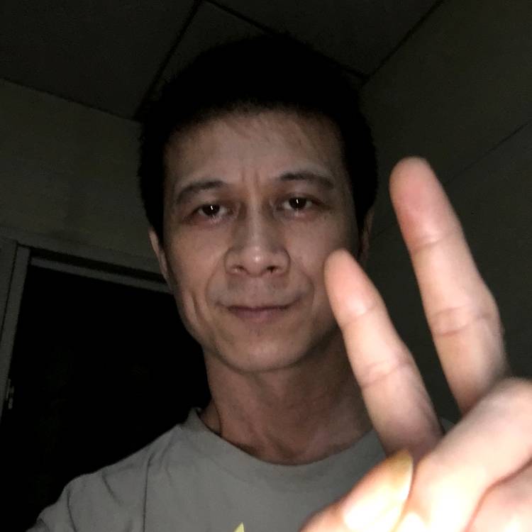 坚定回首小甜瓜的照片