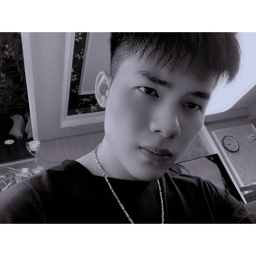 今天几点睡.的照片