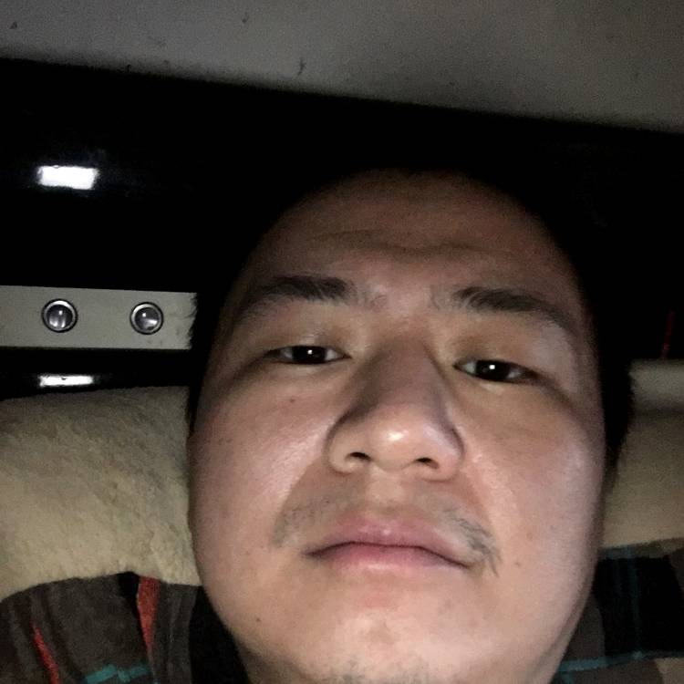 怕黑还缱绻的照片